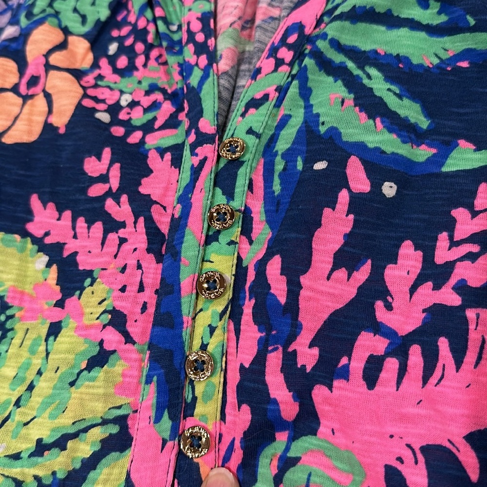 LILLY PULITZER Essie Tank Blouse Top Smocked Indigo All Glow Cotton Wome… - Picture 5 of 7